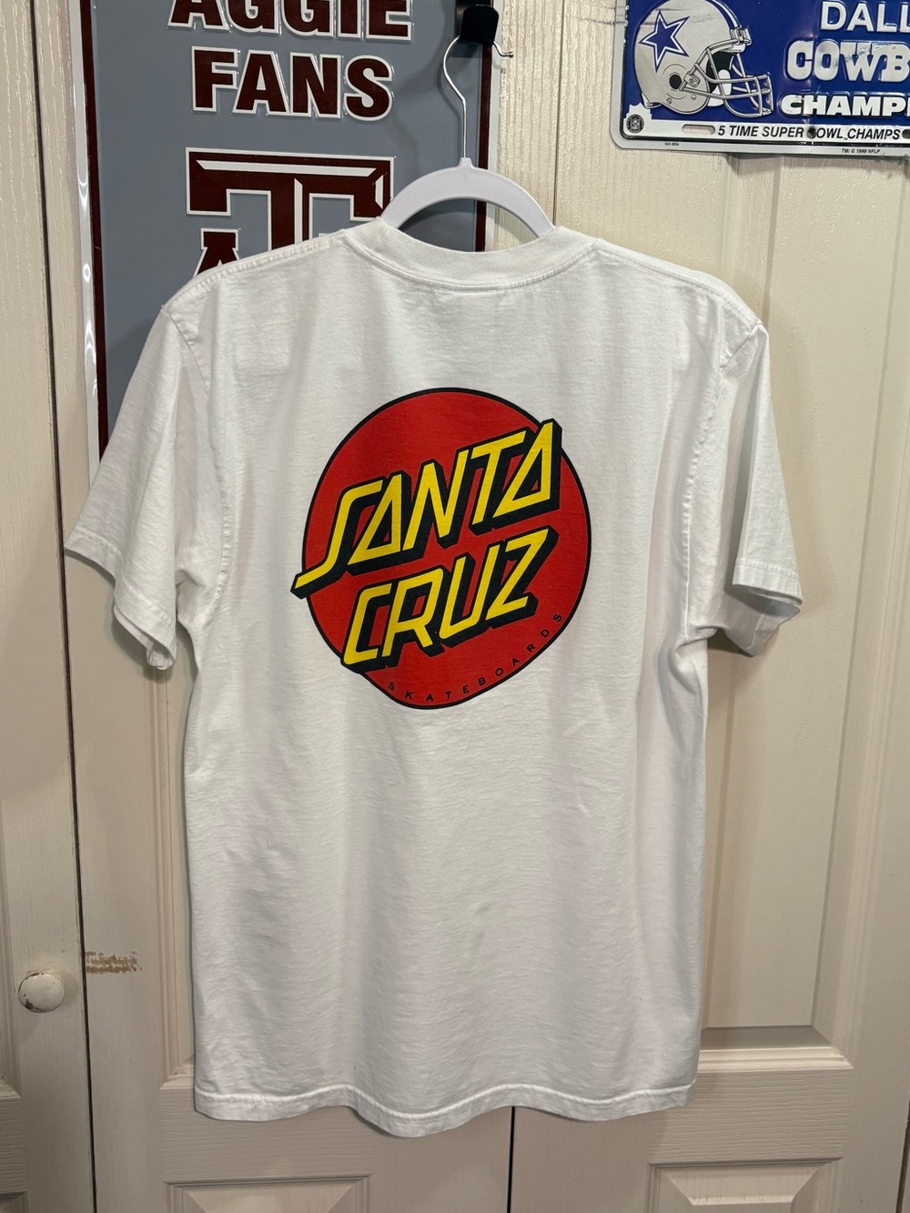 Santa Cruz Men's White Graphic Logo T-Shirt - Red/Yellow Circle